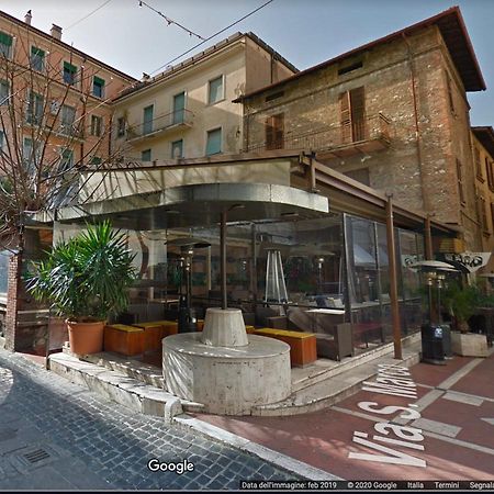 Alloggio Urbano - Centro Storico Terni Exterior foto